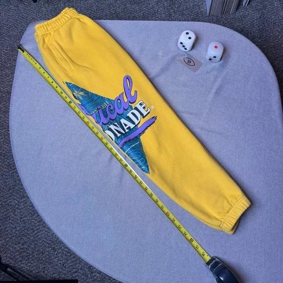 UNIQUE Lyrical Lemonade 2020 Joggers – Yellow – Size M
